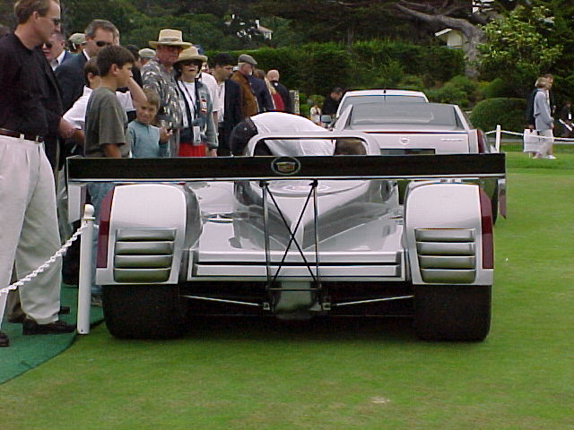 Cadillac_-_Le_Mans_1.jpg